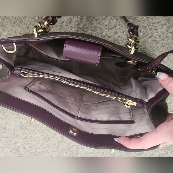 Michael Kors Cynthia Leather Satchel Brown/Purple - Picture 3 of 4